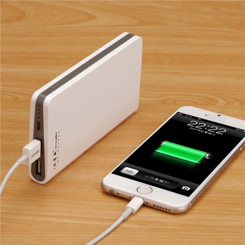 超薄聚合物移動(dòng)電源 大方塊移動(dòng)電源定制8000mAh充電寶