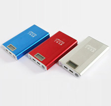 力量威lcd智能移動電源18000m