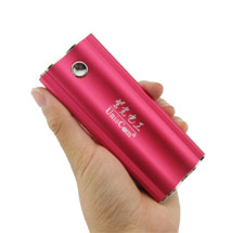 雙LED移動(dòng)電源 鋁殼移動(dòng)電源5600毫安
