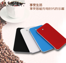 聚合物移動(dòng)電源超薄4000mah充電寶 新款上市 定制移動(dòng)電源